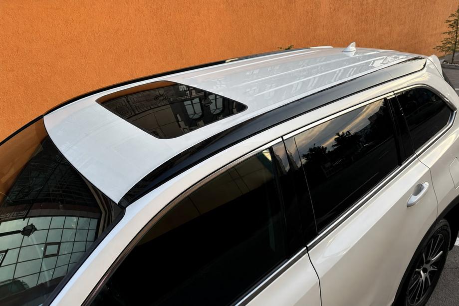 Toyota Highlander 2013–2019 Integrerede tagrælinger sorte OEM (ABS-plast) Image