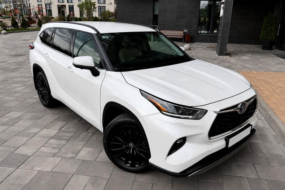 Toyota Highlander 2019– Sorte OEM tagrælinger (ABS-plast) Image