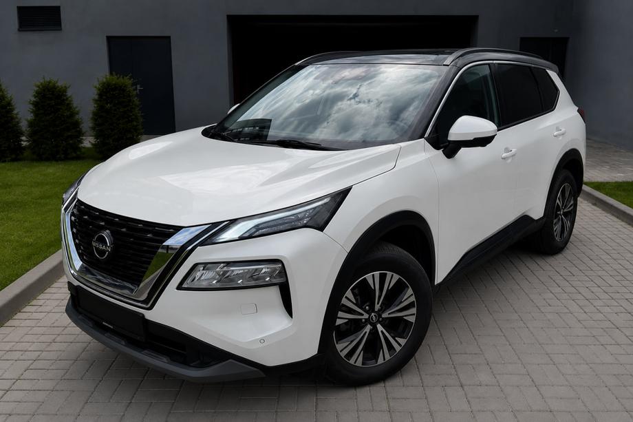 Nissan X-trail T33/Rogue 2022– Integrerede tagrails, sorte OEM (ABS-plast, limmontering) Foto 1