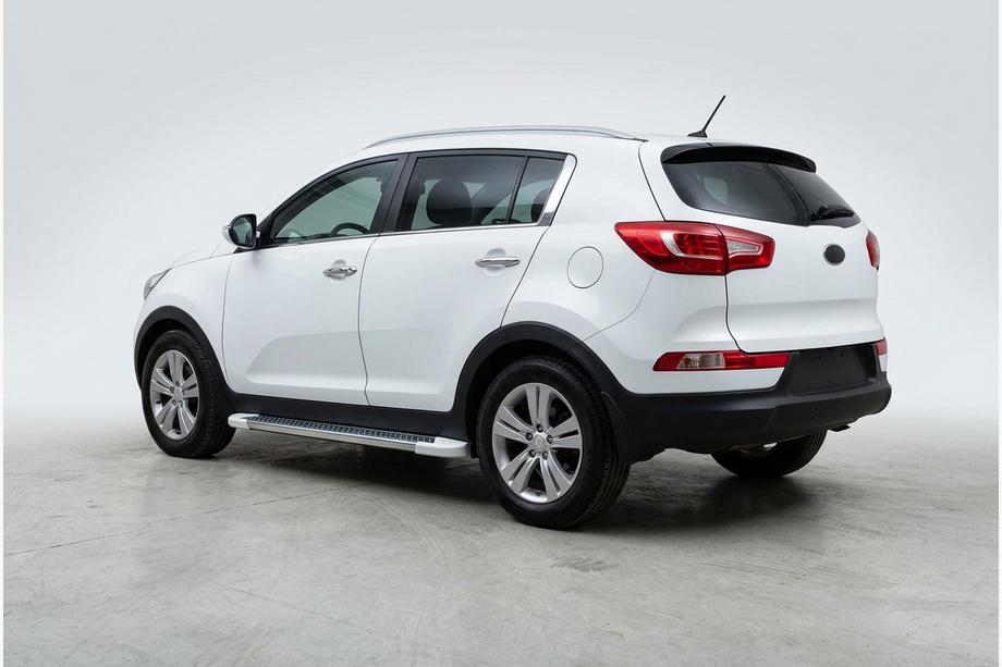 Kia Sportage 2010–2015 Sidetrin Allmond White (2 stk., aluminium) Image