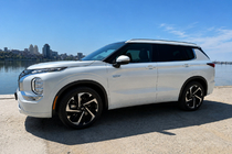 Mitsubishi Outlander 2021– Integrerede tagrælinger grå OEM (aluminium) foto 1