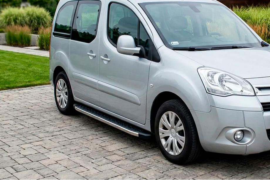 Peugeot Partner Tepee 2008–2018 BlackLine sidetrin (2 stk., aluminium) Image