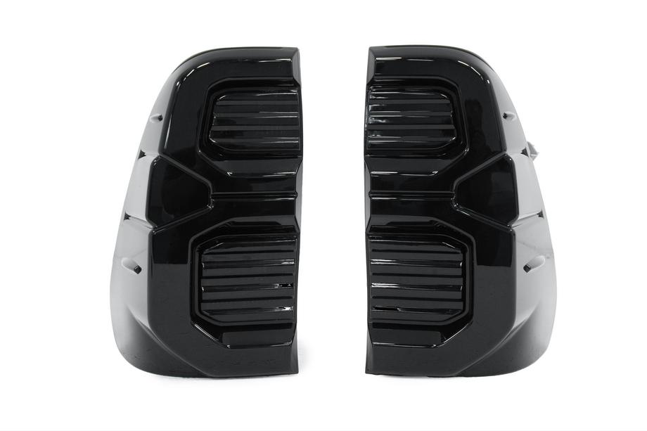Toyota Hilux 2015– Baglygter V2 (2 stk.) Image