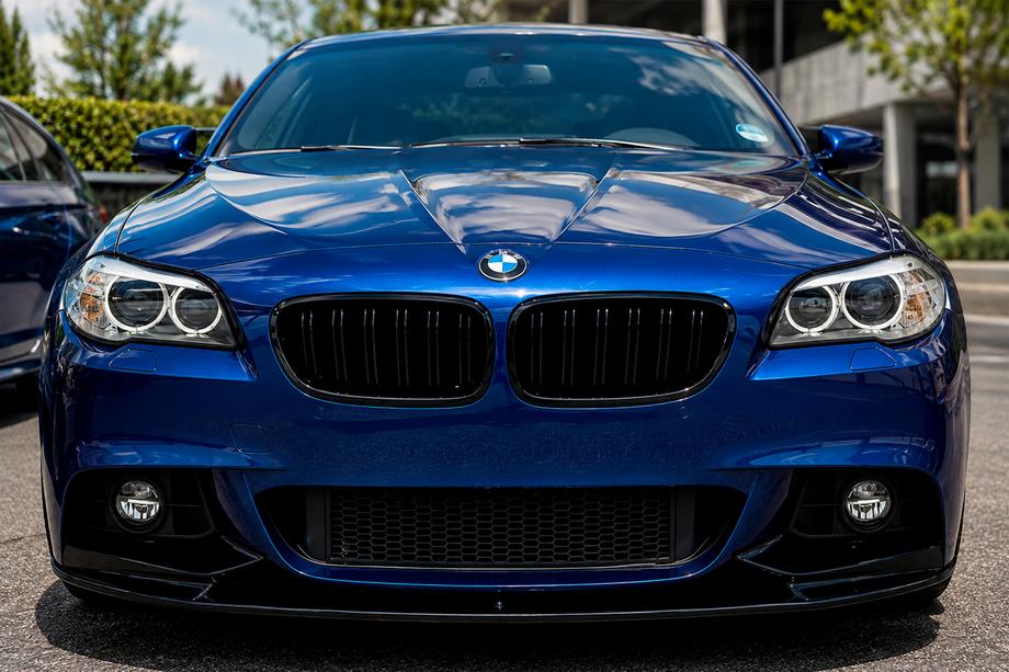 BMW 5-serie F10/F11 2010–2016 Frontspoiler-læbe MP-Style (til M-Performance, blank sort) Image