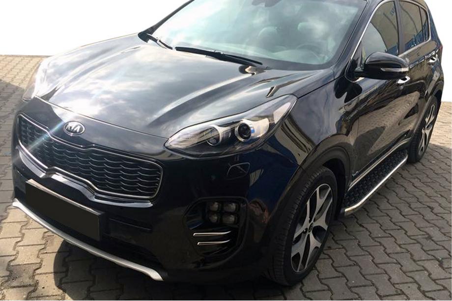 Kia Sportage 2010–2015 BlackLine sidetrin (2 stk., aluminium) Image