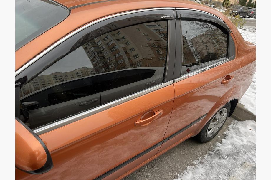 Chevrolet Aveo T250 2005–2011 Nedre vindueslister (4 stk., rustfrit stål) Hatchback Image