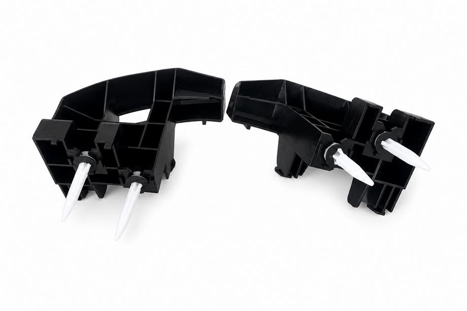 Toyota Land Cruiser 200 2007–2021 Monteringsbeslag til bagkofanger under baglygter (2 stk.) Image