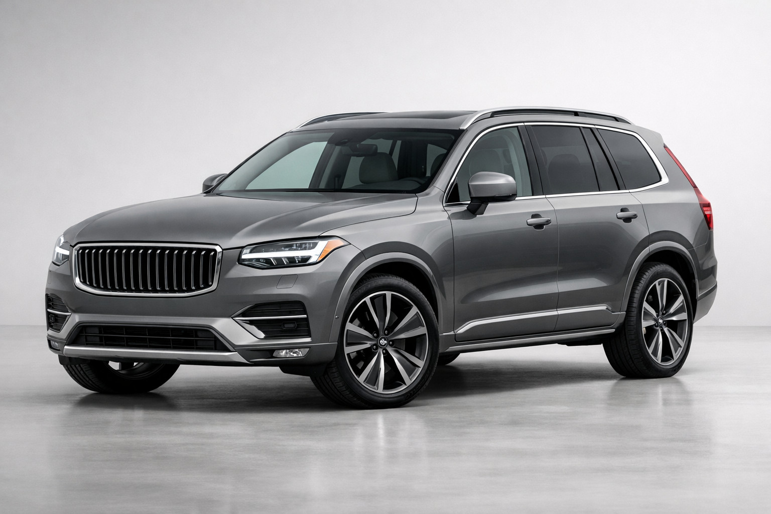 Test af Volvo XC90 2. generation 2025: stor skandinavisk SUV til familien