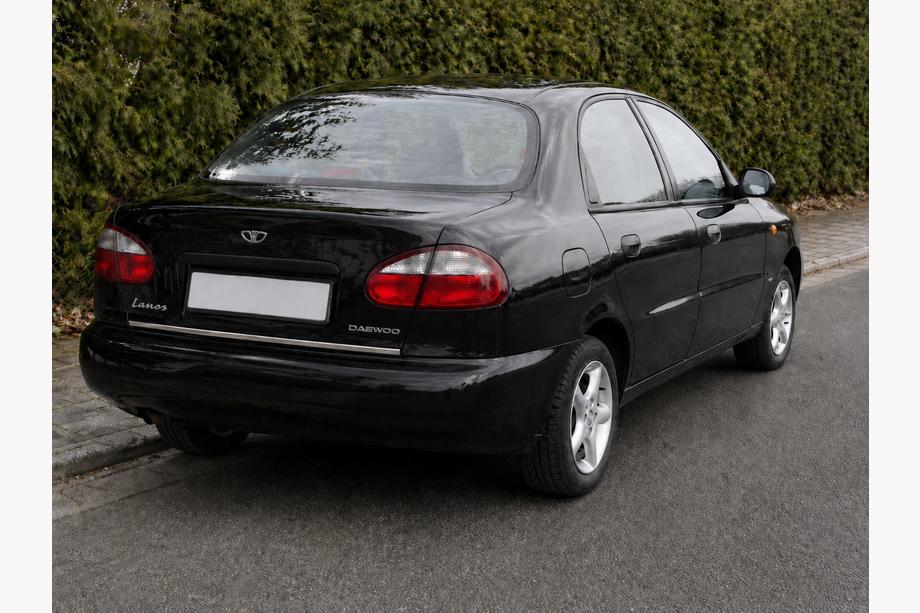 Daewoo Lanos 1998–2017 Bagagerumskantliste (rustfrit stål) Image