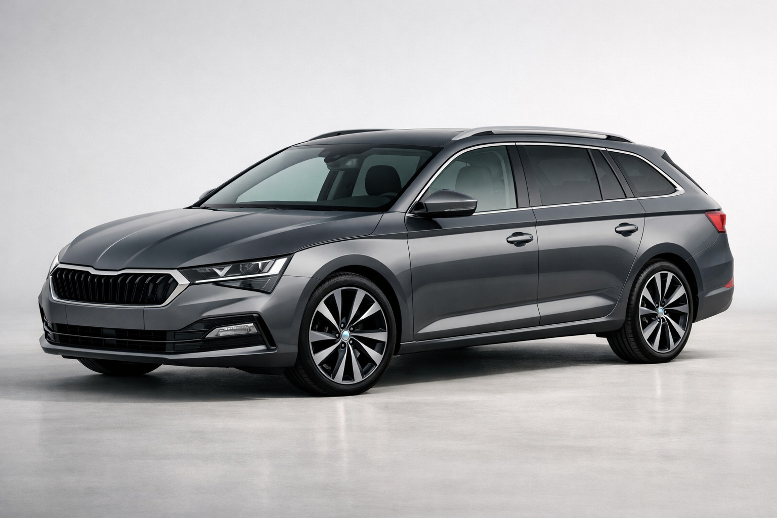 Test af Skoda Superb Combi (4. generation, 2024): stationcar i businessklassen