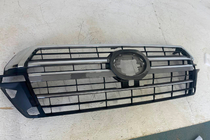 Toyota Land Cruiser 200 2007–2021 Nedsat Kølergrill 2016-2021 (2019 design) foto 4