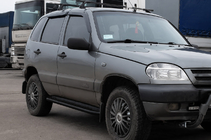 Chevrolet Niva 1998–2020 Sidetrin Premium Black (2 stk., rustfrit stål) foto 2