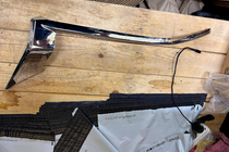 Toyota Land Cruiser Prado 150 2009–2023 Udsalg forlygtesyebryn venstre (1 stk., til LED) foto 2