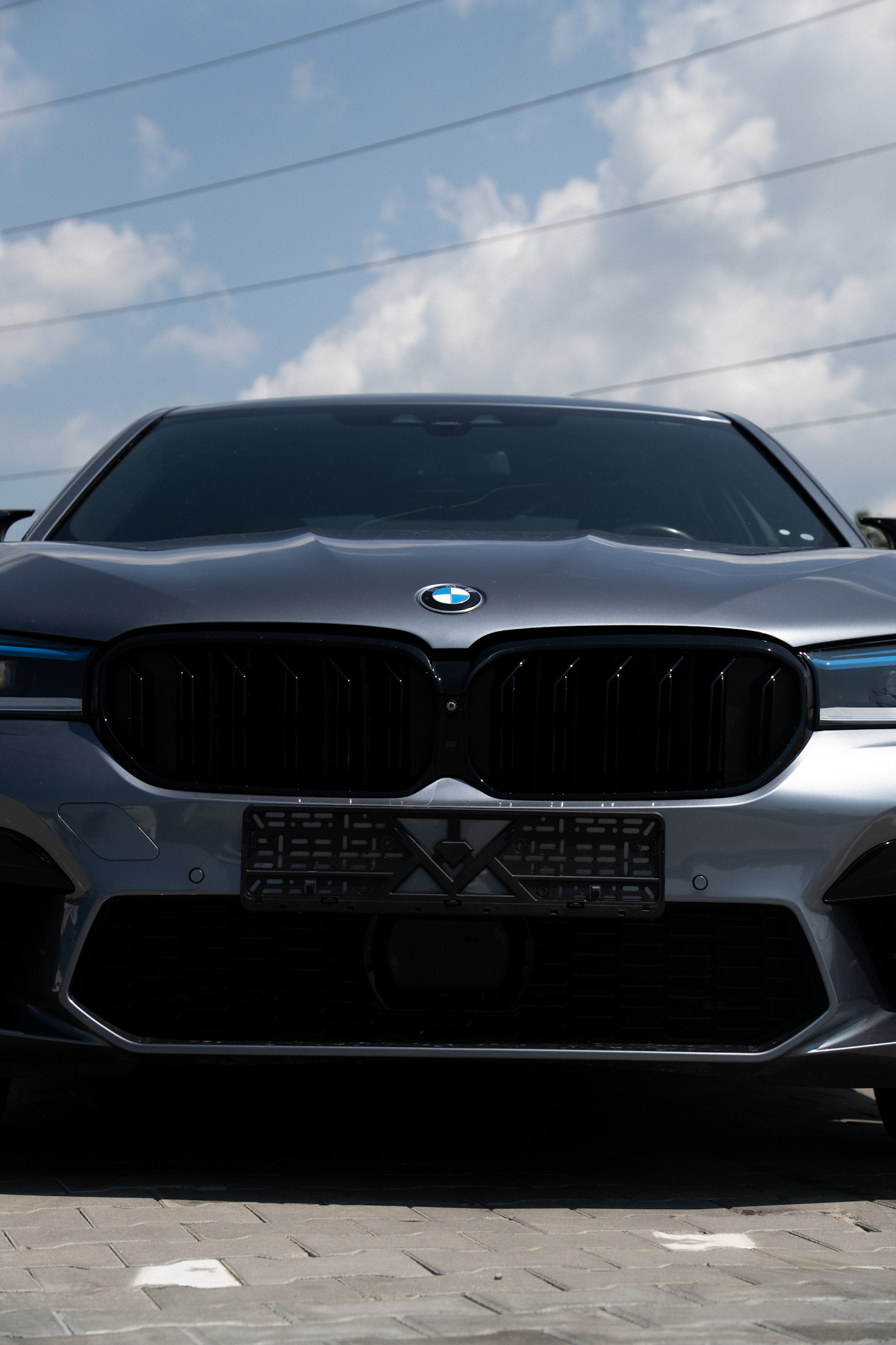 Fra en standard BMW G30 til M5 Competition 2021: monteret udstyr