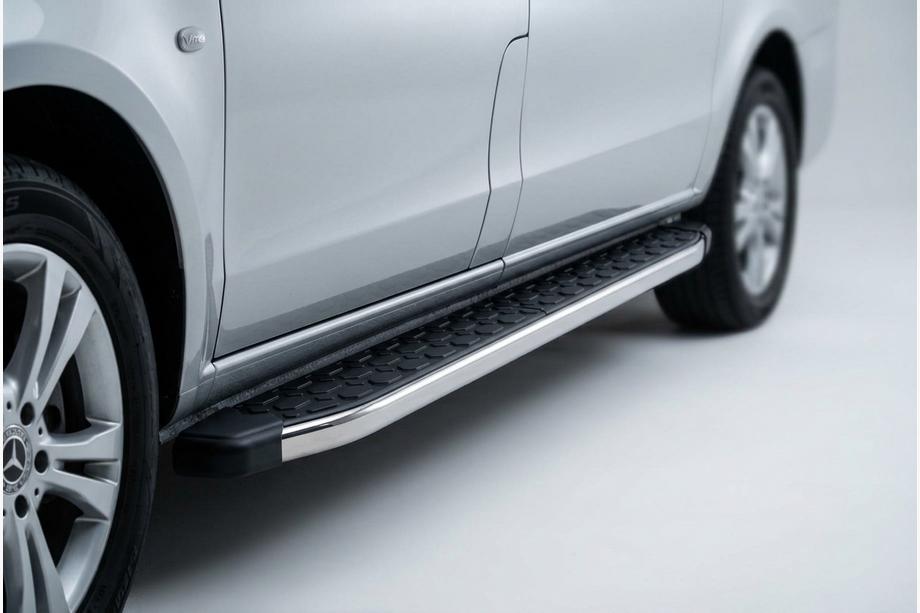 Mercedes Viano 2004–2014 BlackLine sidetrin (2 stk., alu.) Image