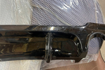 BMW 3-serie E92/E93 2006–2013 Outlet Bagkofanger-diffuser DPT (til E92 M-Sport, sort højglans) foto 6