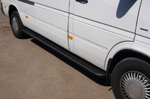 Volkswagen LT 1995–2006 Premium Black sidetrin (sæt med 2 stk., rustfrit stål) Lang akselafstand, Ø60 foto 3