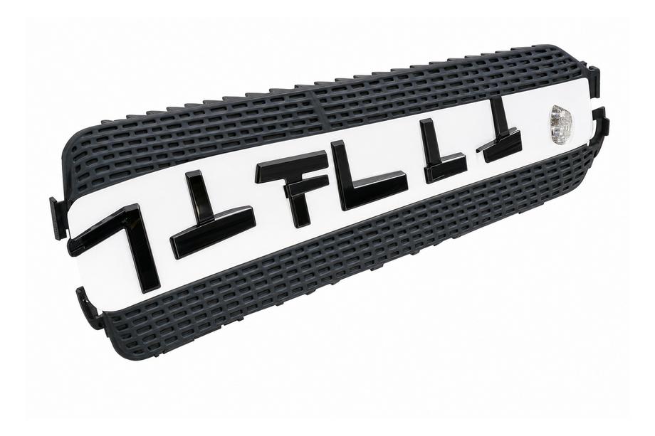 Land Rover Discovery III 2004–2009 Sidetrin Image