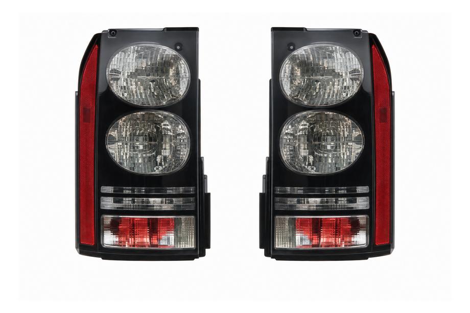 Land Rover Discovery IV 2009–2017 Baglygter med sort hus (2014) Image
