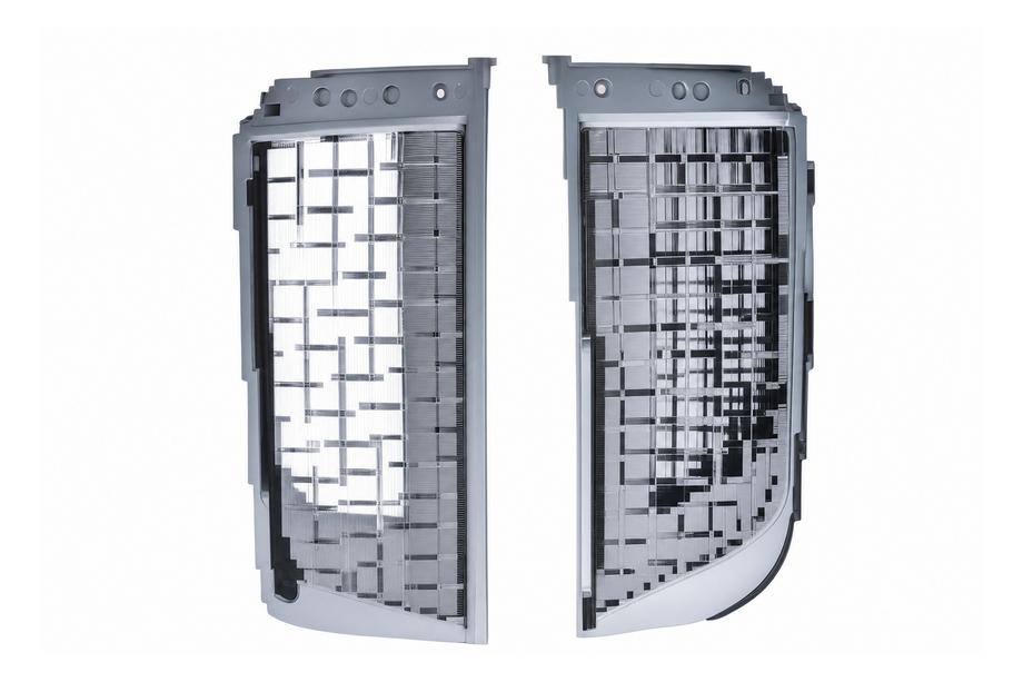Land Rover Defender 2019– Ventilationsdæksel til forskærm (gælle) Image