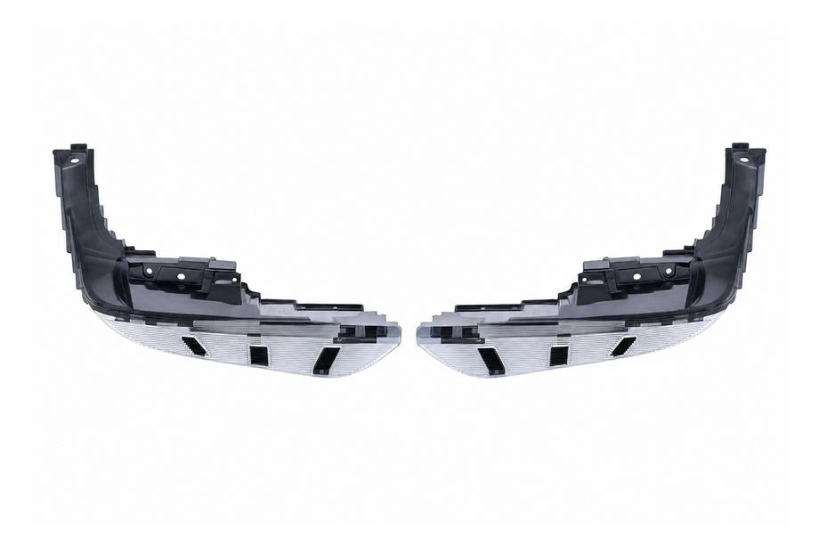 Land Rover Defender 2019– 2-delt front bumperlip Image