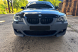 Tuning af BMW E60/E61: montering af M5-frontkofanger foto 4