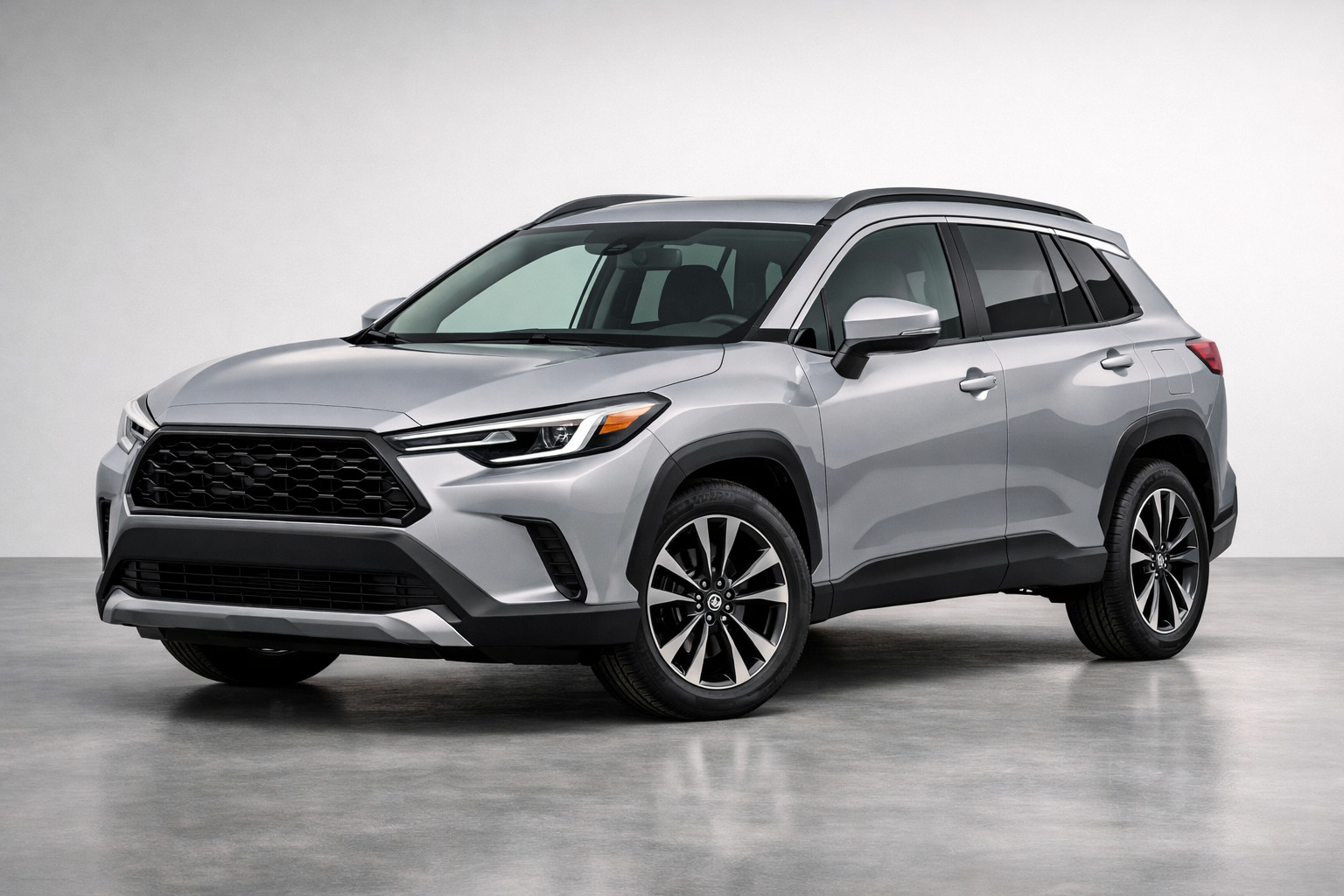 Toyota Corolla Cross 2026: overblik over den opdaterede crossover, hybrid, specifikationer og pris