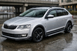 Startopgradering til Skoda Octavia A7: by, regn og rene dørtrin foto 1