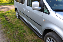 Volkswagen Caddy 2004–2010 Sidetrin Premium Black (2 stk., rustfrit stål) foto 1