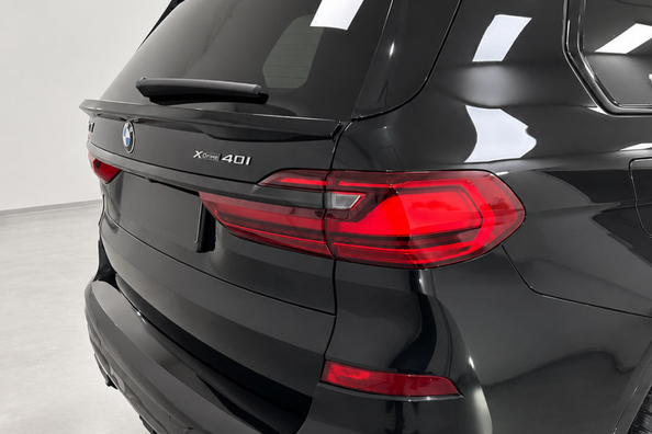 BMW X7 G07 2019–2022: montering af Paradigm Black Knight V2 bodykit på M-Sport – vores arbejde Foto 6
