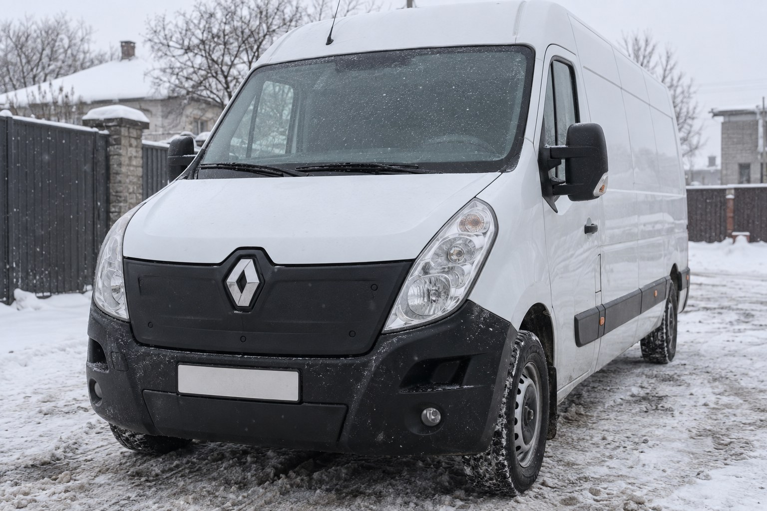 Vinterdæksel til Renault Master, Trafic, Kangoo, Opel Vivaro og Ford Transit: hvilken grill skal dækkes