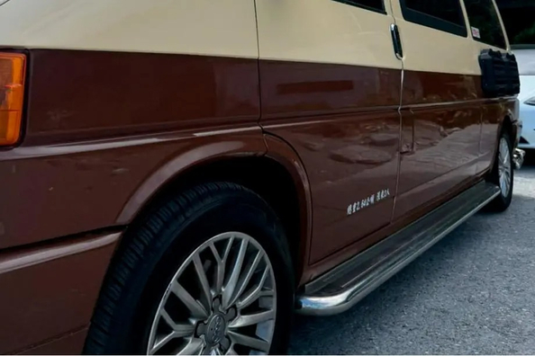 Volkswagen T4 til camping og offroad: montering af frontbeskyttelse, sideskørter og baghjørner Foto 9