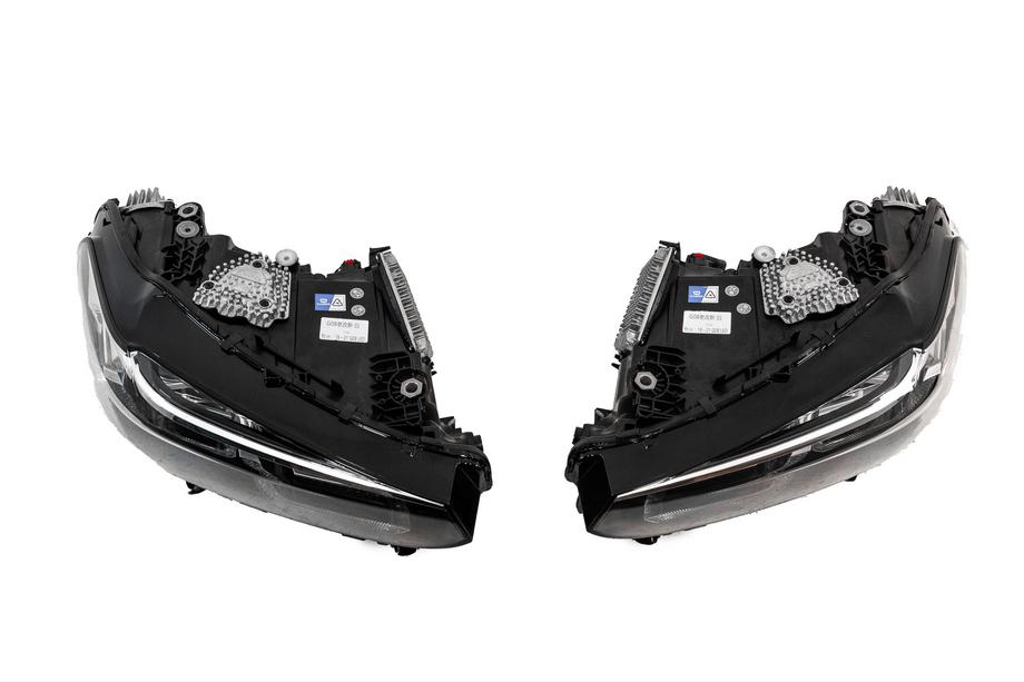 BMW X3 G01 2018– OEM LCI forlygter (til ombyggede biler 2022-2024) Foto 3
