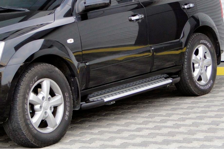 Kia Sorento I BL 2002–2009 Sidetrin Allmond Grey (2 stk., aluminium) Image