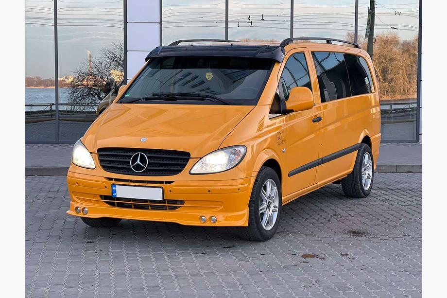Mercedes Vito W639 2004–2014 Forrudevisir (sort højglans, 5 mm) Image
