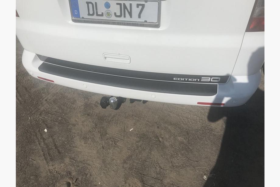 Volkswagen T5 2010–2015 Bagkofangerbeskytter med ombuk (ABS-plast) Foto 3