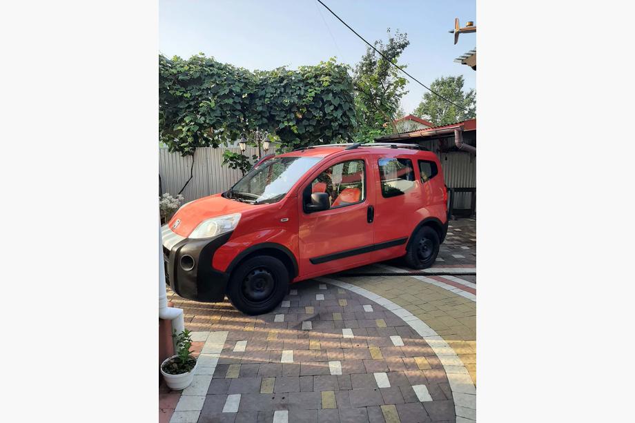 Citroen Nemo 2007–2017 Hjulbuekanter (4 stk., sorte) 1 dør, metal Foto 10