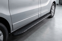 Nissan Primastar 2002–2014 Sidetrin Bosphorus Black (2 stk., aluminium) foto 1