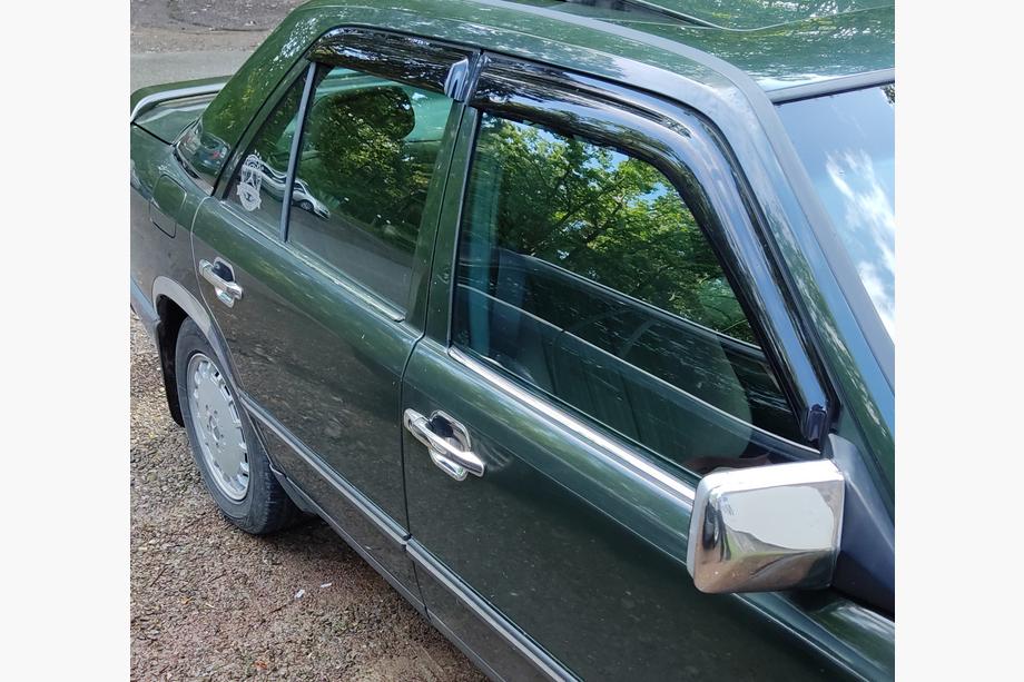 Mercedes E-klasse W124 1984–1997 Vindueslister (4 stk., rustfrit stål) Foto 2