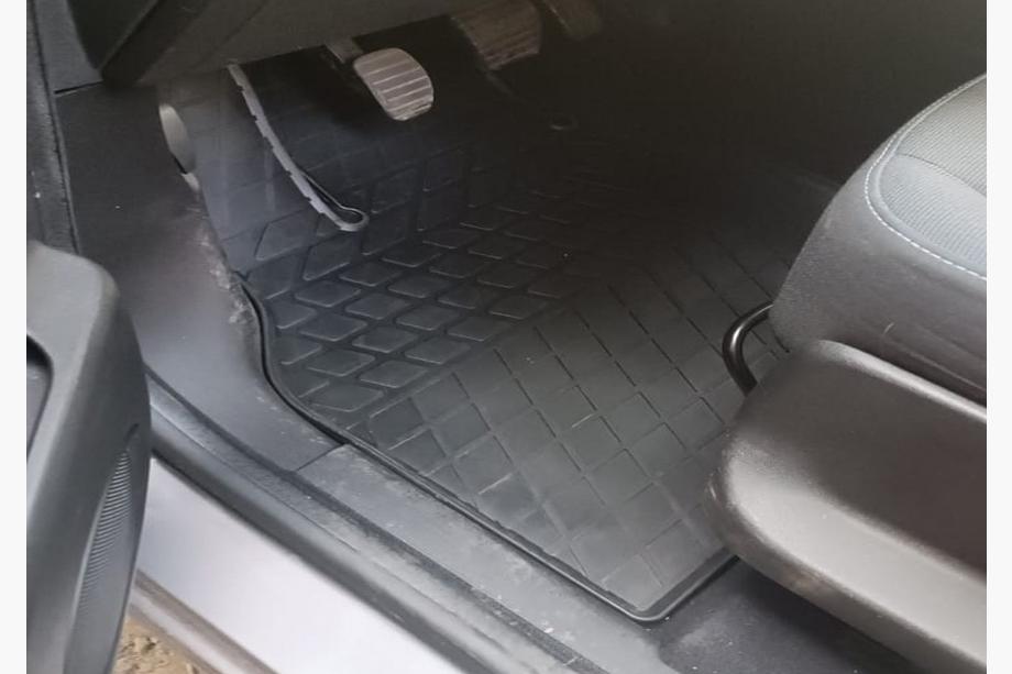 Renault Scenic/Grand 2009–2016 Gummimåtter (4 stk., Stingray Premium) Image