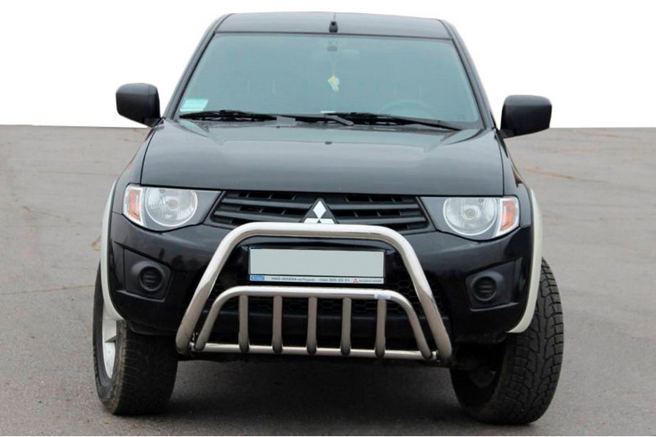 Mitsubishi L200 2006–2015 Bullbar i rustfrit stål Foto 1