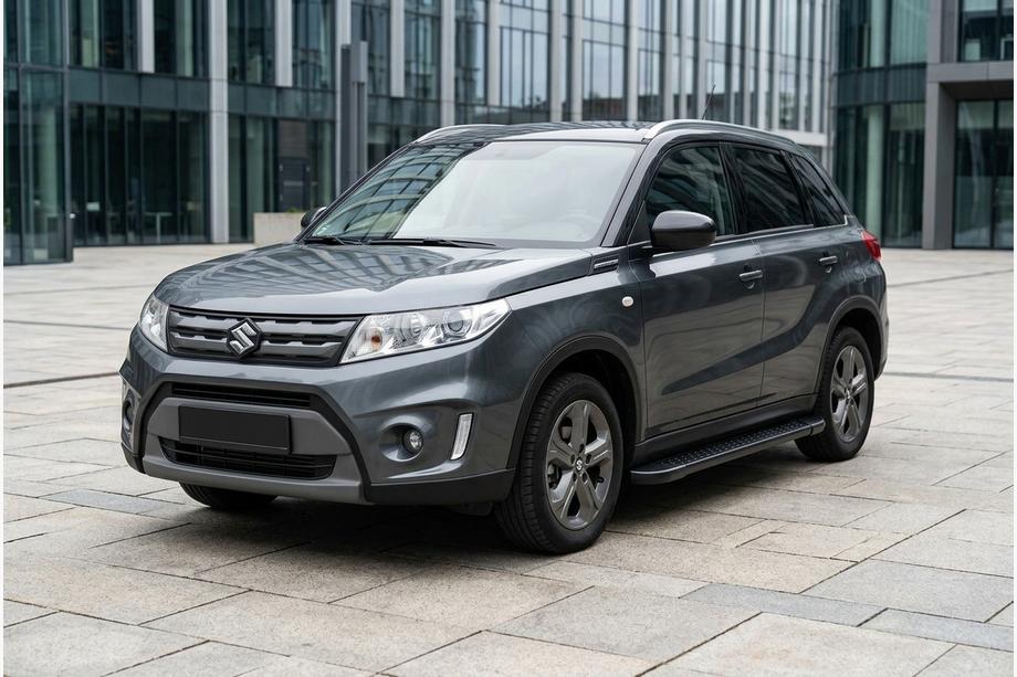 Suzuki Vitara 2015– Allmond Black sidetrin (2 stk., aluminium) Image