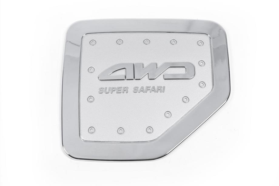 Nissan Patrol Y61 1997–2011 Tankdæksel cover i plast Foto 2