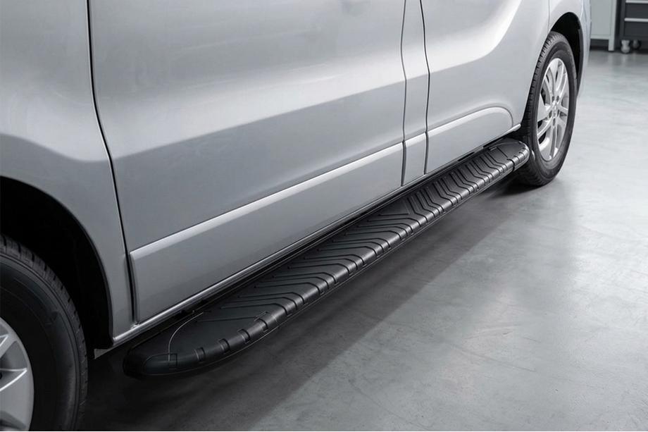 Renault Trafic 2015– Sidetrin Bosphorus Black (2 stk., aluminium) Image