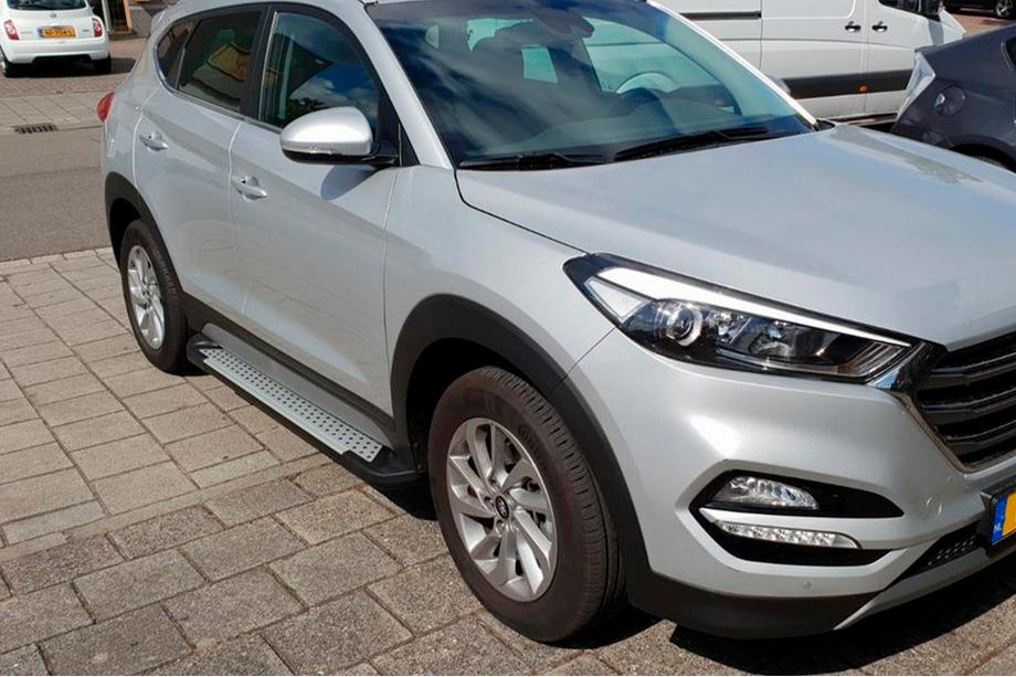 Hyundai Tucson TL 2016–2021 Sidetrin Allmond Grey (2 stk., aluminium) Image