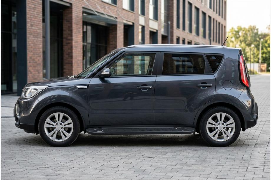 Kia Soul II 2013–2018 RedLine Black side trinbrætter (2 stk., aluminium) Image