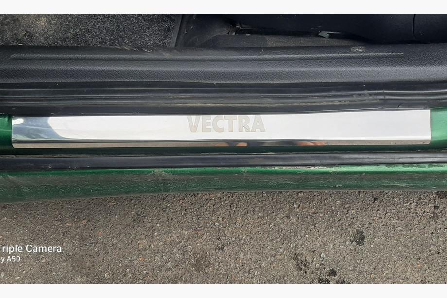 Opel Vectra B 1995–2002 Dørtrinslister Carmos (4 stk., rustfrit stål) Foto 3