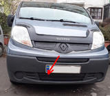 Renault Trafic 2001–2015 Vinter nederste grillafdækning (under nummerpladen) 2001-2007, Mat foto 1