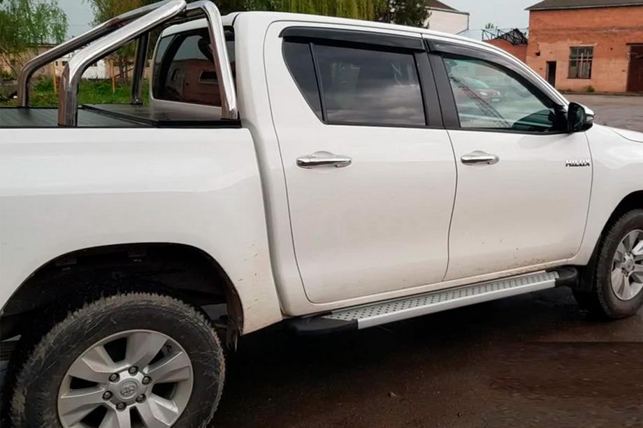 Toyota Hilux 2015– Sidetrin Allmond Grey (2 stk., aluminium) Foto 2