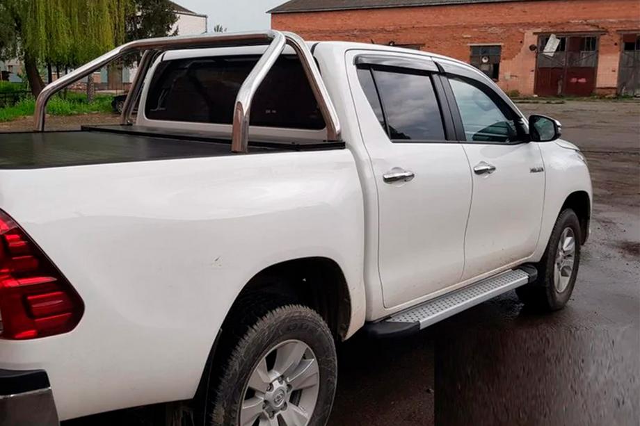 Toyota Hilux 2015– Sidetrin Allmond Grey (2 stk., aluminium) Foto 6